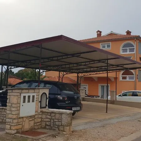 Citrus Novigrad *