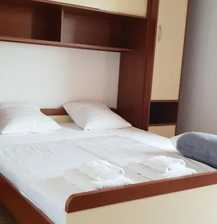 Citrus Novigrad Apartment